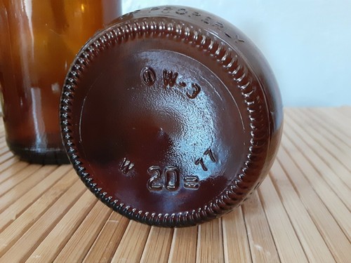 Botella de vidrio ámbar Schlitz vintage años 60 12 oz y Anheuser Busch juego de 2 vacíos  - Imagen 8 de 11