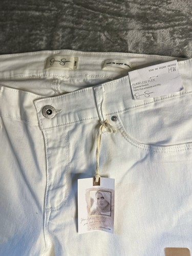 Jessica Simpson White Super Flex 14 - Picture 6 of 16