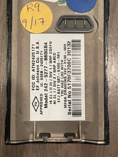 EF Johnson 51SL Full Keypad radio 242-5277-860GB4, 700/800 Test video in listing - Afbeelding 3 van 6