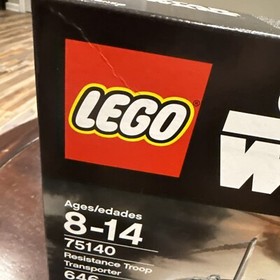 NEW LEGO Star Wars: Resistance Troop Transporter (75140) Sealed Box Set