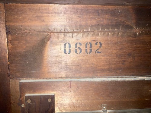 VTG (1930’s) HANDMADE, WALNUT & BRICK VENEER, ELECTRIC FIREPLACE (NONWORKING) - Picture 7 of 19
