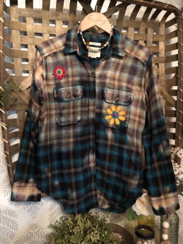Women’s Apparel Up-cycled Distressed Flannel Shirt FREE PIECE PLUNDER JEWELRY! - Picture 2 of 6