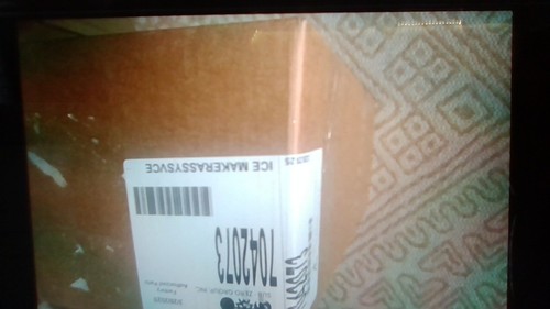 7042073 Brand New OEM Sub Zero Icemaker - Picture 5 of 5