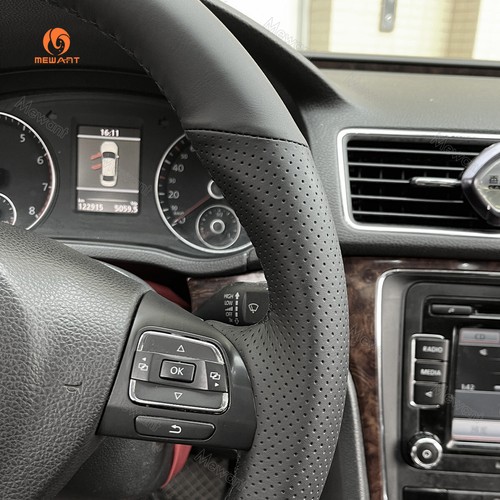 Funda de volante de cuero sintético puntada a mano MEWANT DIY para VW Tiguan Golf Plus Passat CC - Imagen 7 de 9