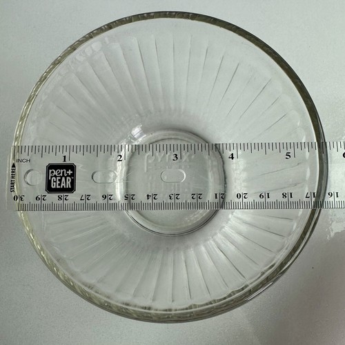 Vintage Pyrex 7401-S Small Ribbed Clear Glass 3 Cup Mixing Bowl 5.5” X 3.25” - Picture 4 of 5