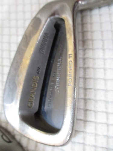 YAMAHA GRANDIS 602 BETA FINEROLL IRONS 5-PW REGULAR FLEX RH - Picture 6 of 10