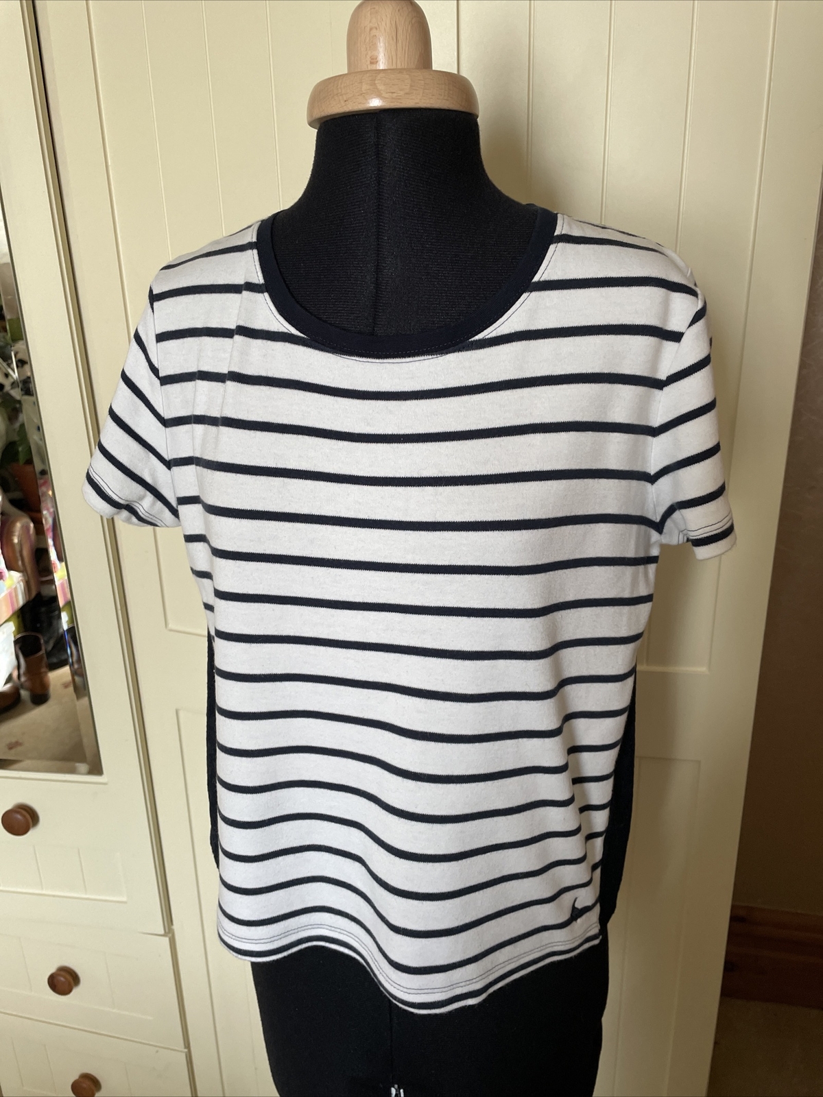 Jack Wills Damen marineblau weiß gestreift Baumwolle Jersey Spitze hinten T-Shirt Größe 10