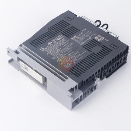 ein neuer Mitsubishi Servotreiber MR-J4-40B-KS020 - Bild 4 von 19