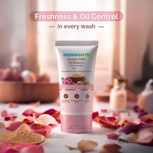 Mamaearth Multani Mitti Oil Balance Face Wash - 150 ml - Picture 2 of 7