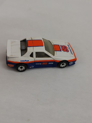 1985 Matchbox #85 Goodyear Pontiac Fiero Stock Car #2 Macau 1:56 - Picture 7 of 9