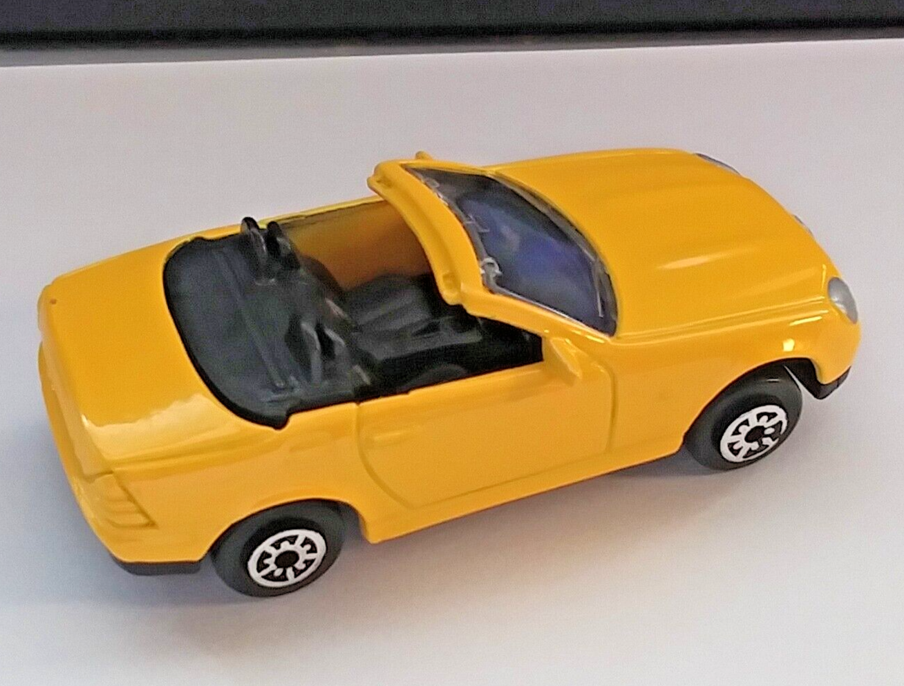 Picture 4 of 6
