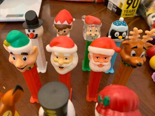 PEZ Christmas Dispensers Lot Of 12 Santa Reindeer Elf Grinch Snowman - Picture 3 of 5