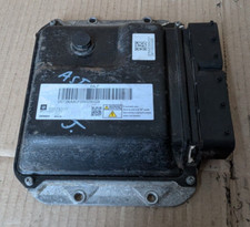 VAUXHALL ASTRA J MK6 ENGINE ECU CONTROL MODULE 1.7 CDTI 55575315   F29