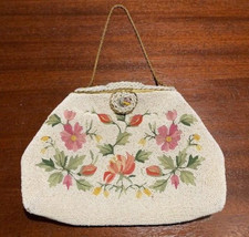VTG 1950  s HANDMADE FRANCE , BEAUTIFUL BEADED WHITE EVENING BAG, FLORAL MOTIF