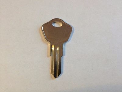 Dee Zee Delta Others Toolbox Key H700D-H710D Tool Box Keys Deflecta Shield