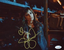 Gina Gershon Riverdale Autographed Signed 8x10 Photo ACOA Gina Gershon Riverdale Autographed Signed 8x10 Photo ACOA