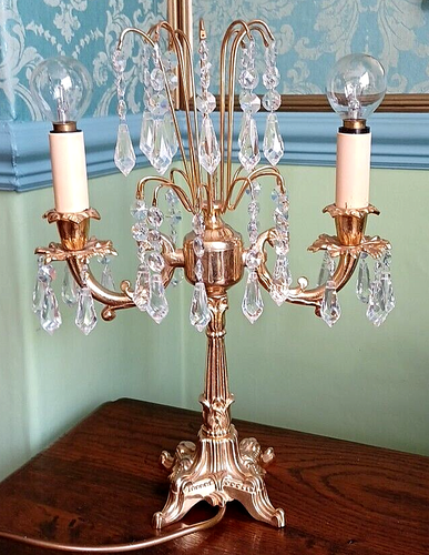 SUPERB VINTAGE 1950s BOUDOIR TABLE LAMP CUT GLASS CRYSTAL DROPS & VELVET SHADES - Picture 10 of 21