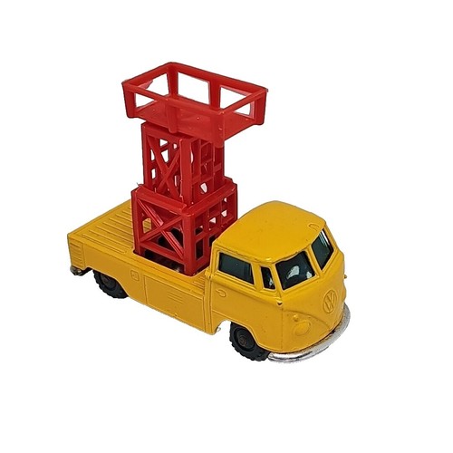 ミニカー HUSKY CITROEN SAFARI 1964-1967 Husky Citroen Safari | The Race Case Etc.