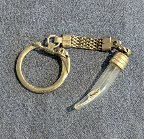 VINTAGE KEYCHAIN KEY RING (O) Tooth Shape Container Rock or rice "Jean Luc"