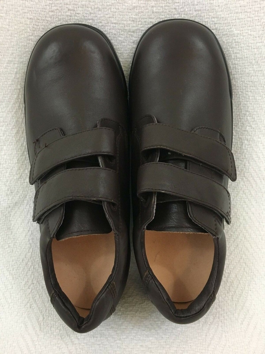 Apex SmartGrip Shoes Mens Size 9.5 Wide Brown Leather Hook & Loop Loafers Mens Apex Dark Brown Smart Grip Comfort Shoe Hook & Loop  main image 2