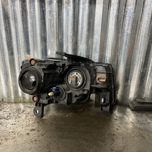 2016-21 Jeep Grand Cherokee Halogen OEM Chrome LH Driver Side Headlight Assembly - Picture 4 of 4