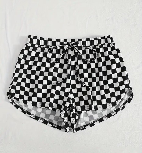 Women’s XL Drawstring Shorts Stretch Lightweight Black And White Check Retro 90s - Picture 2 of 5