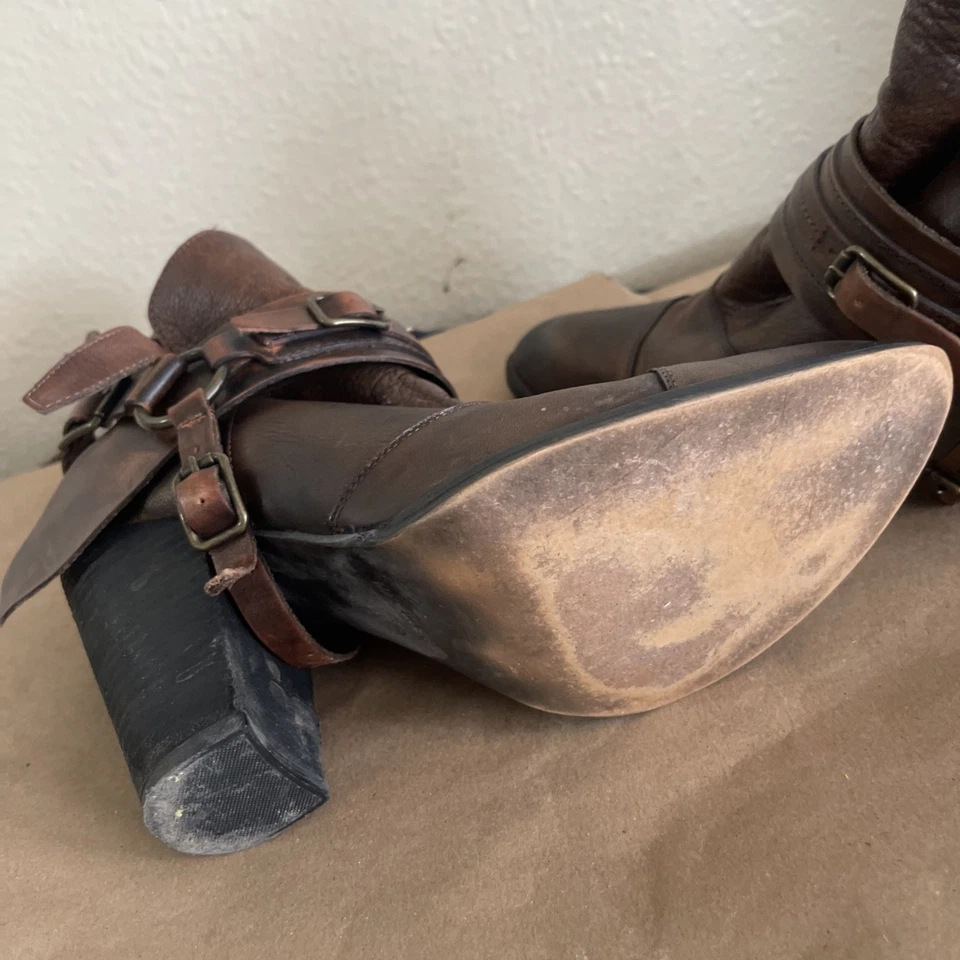 Botines Attitude Naughty Monkey de cuero talla 10 Foto 4 de 4