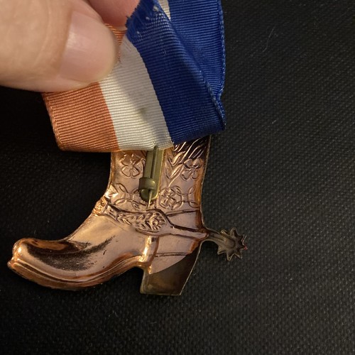 Vtg Roy Roger Button Red White Blue Ribbon W/ Copper Boot Pin - Picture 9 of 14