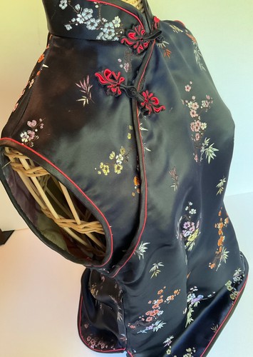 VTG Black Silk Plum Blossom Chinese Cheongsam Blouse – Small 6-8 Solz Squirrel - Picture 4 of 23
