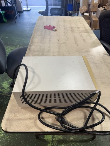 Powervar 16 / Abc1600-11 1920W Power Conditioner Ac Line Surge Protector Medical - Afbeelding 3 van 3