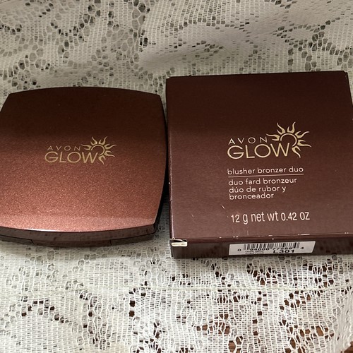 AVON GLOW BLUSHER BRONZER DUO ~ "ROSE GLOW" ~ 0.42 oz ~ DISCONTINUED /RETIRED - Picture 3 of 4