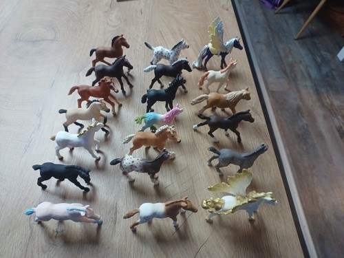 20 Kleine Schleich Pferde Set 7