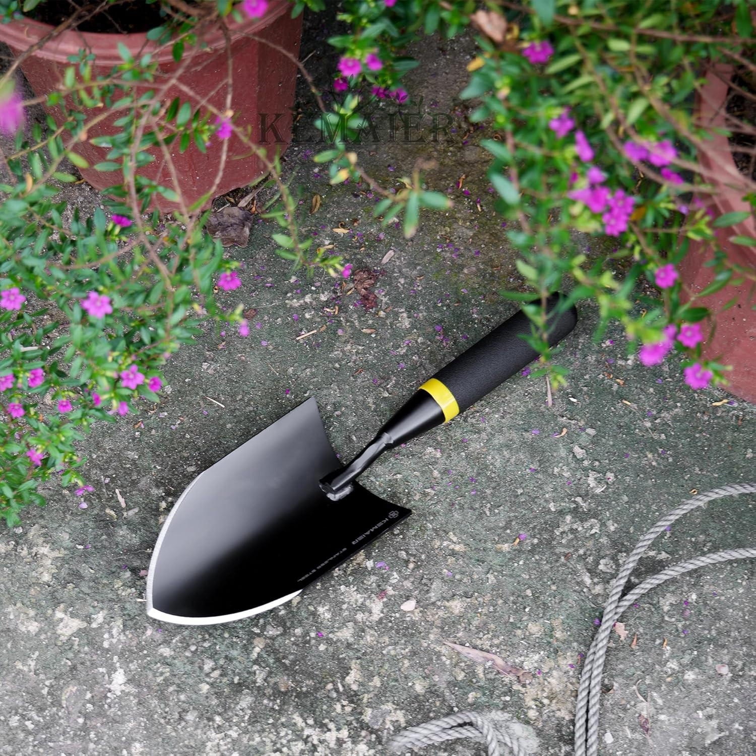 Heavy Duty Stainless Steel Garden Trowel and Shovel, Easy Digging and Weeding, D