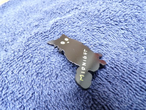 TOP "MITTERNACHT" SCHWARZE KATZE EMAILLE METALL ANSTECKNADEL - Bild 3 von 5