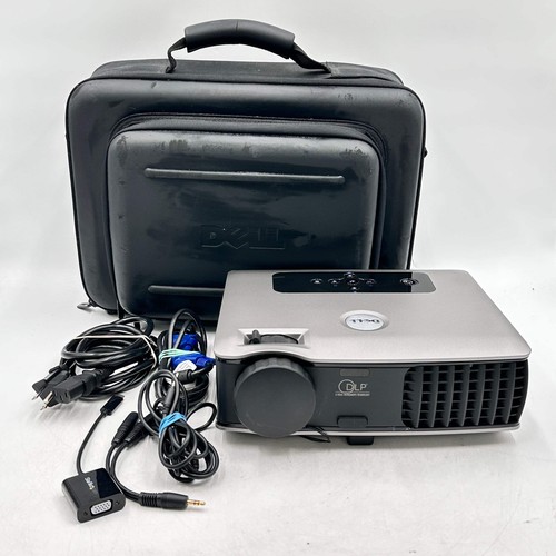 Dell 2400MP DLP Projektor 3.000 Lumen HDTV XGA mit Kabeln & Koffer