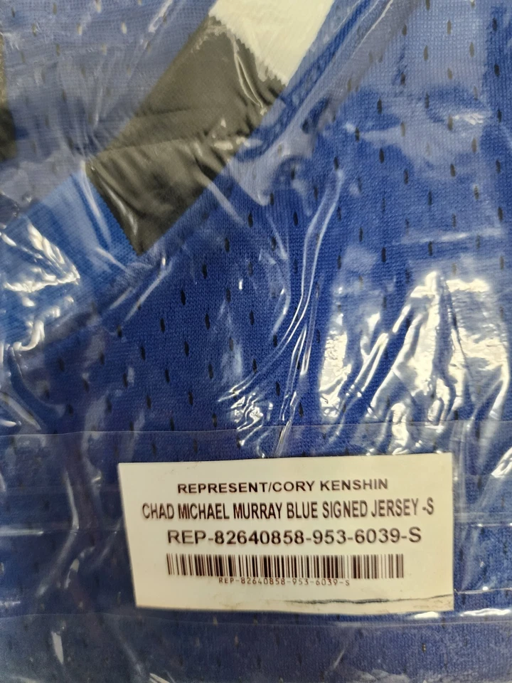 Camiseta deportiva de baloncesto autografiada pequeña Lucas Scott #3 One Tree Hill Ravens azul Foto 2 de 4