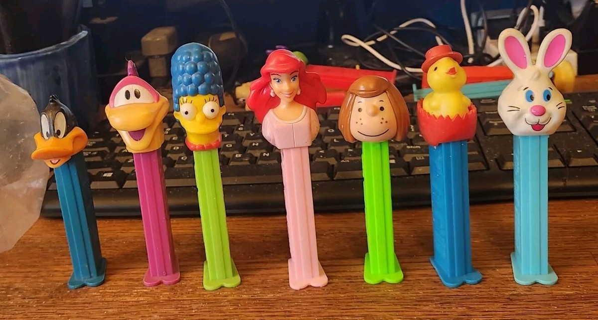 Mixed Lot of 7 Vintage Footed Pez Dispenser Used AS-IS PZ-6 | eBay