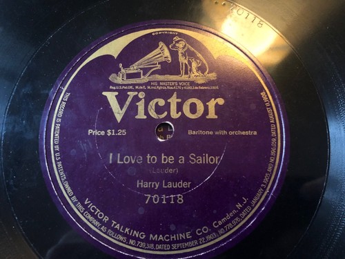 Lot of 7: "Bat-Wing" Victor Records - 12" single sided 70076, 70008, 70009 & MOR - Picture 14 of 17