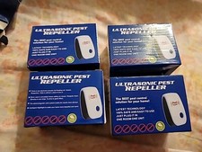 4 pcs Ultrasonic Pest Repeller Control Electronic Repellent Mice Bug Rat Reject