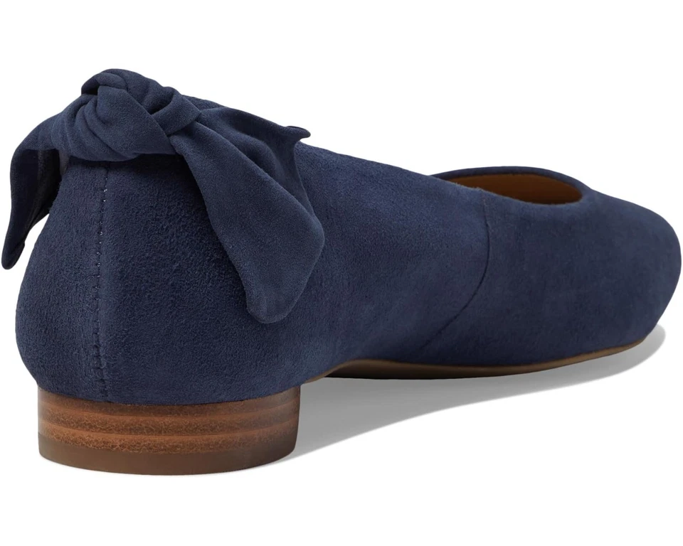 The Bernardo Z2483* Womens Navy Suede Eloise Flat Shoes Size 9 M - Image 4 of 4