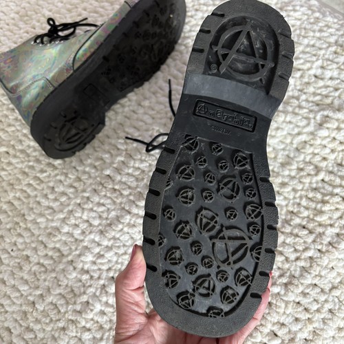 T.U.K. Anarchick 7 Eye Metalic Oil Slick Combat Boots Size 7 - Picture 12 of 19