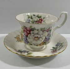 Royal Albert Bone China Summertime Series Sherborne" Tea Cup & Saucer Set