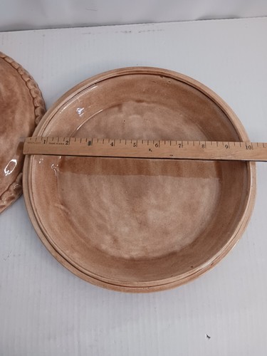 Vintage Hand Crafted Cherry Pie Dish W/Lid 10" - Bild 4 von 4