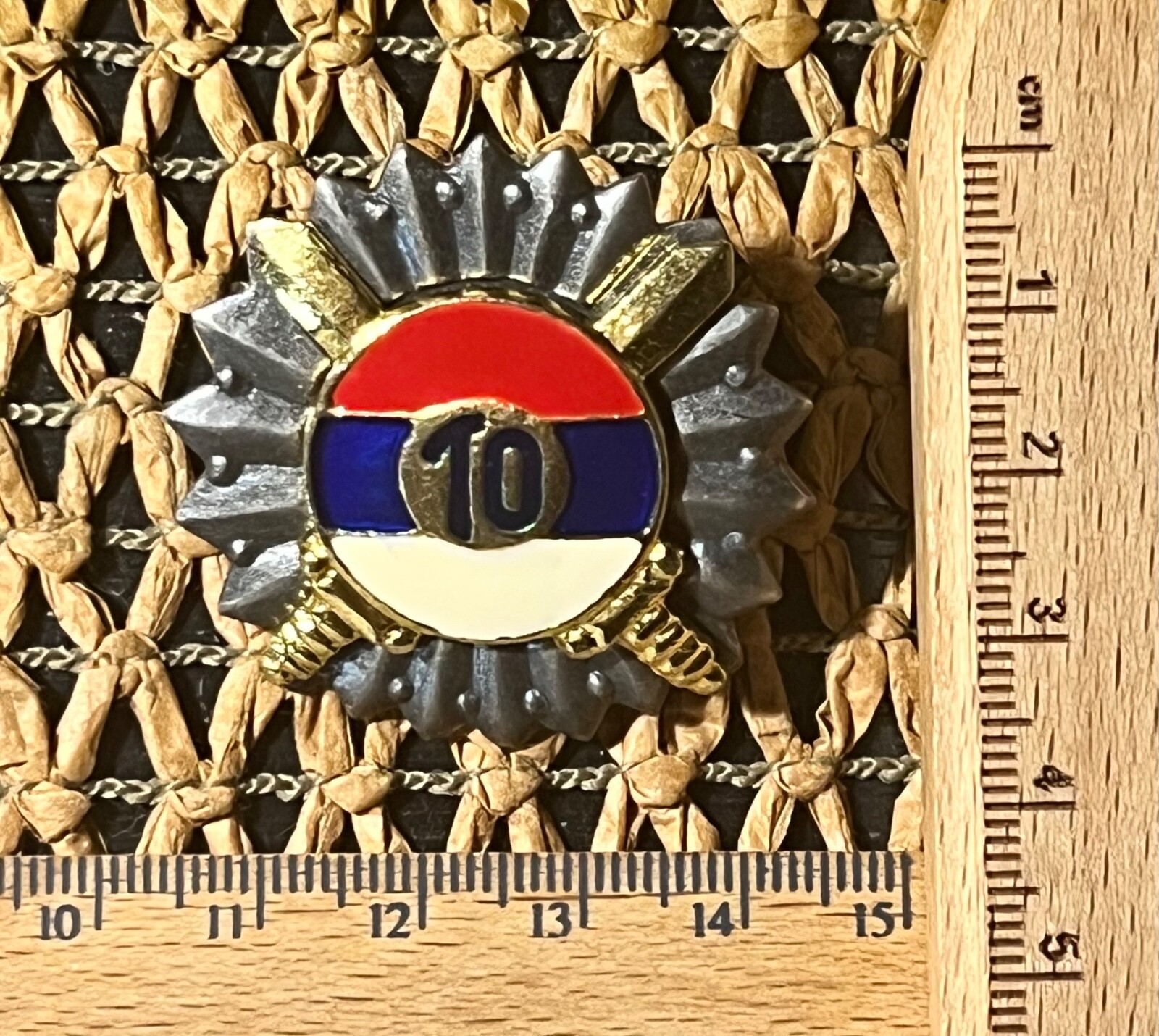 Picture 2 of 6