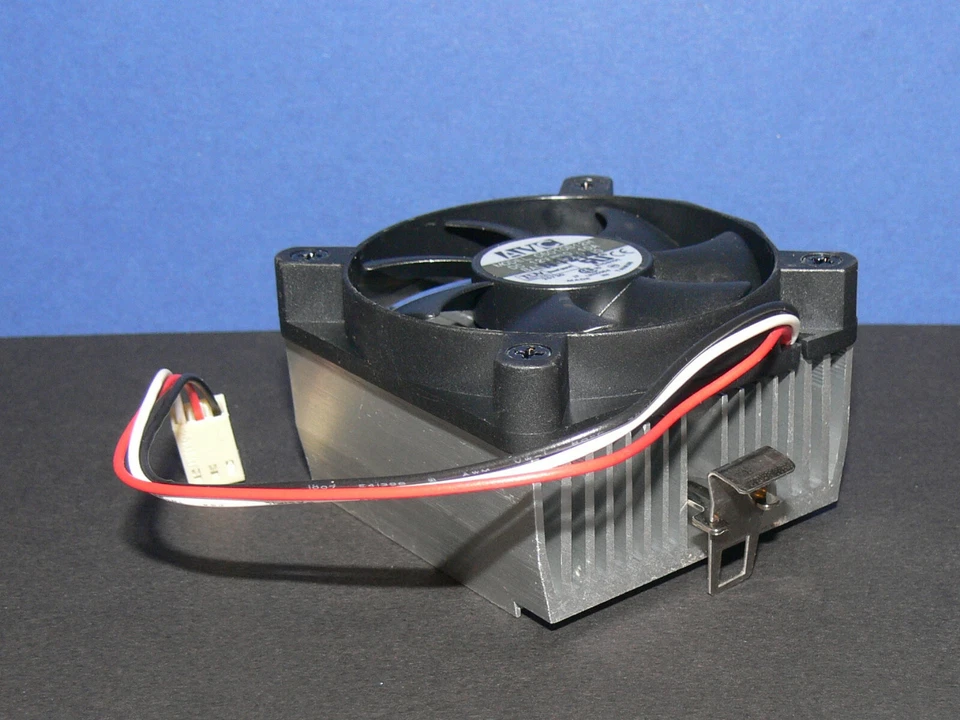 AVC C6010B12H CPU Cooler for Socket A/462 Fan 60 x 10 Bearings New - Image 3 of 4