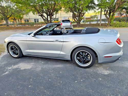2018 Ford Mustang - Picture 8 of 23