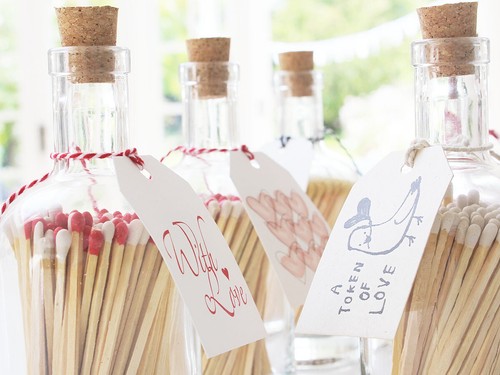 LUXUS LANGE STREICHHÖLZER FEUERZEUG GLASFLASCHE HERZ LIEBE VALENTINSTAG DEKOR ZUHAUSE - Bild 4 von 23