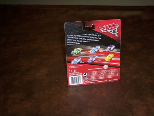 DISNEY - CARS 3 - DUD THROTTLEMAN - #33 - BAD CARD - NEW - Picture 3 of 8