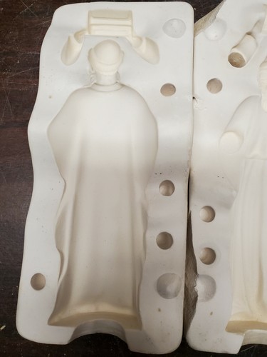 Duncan 940D Wiseman with chest box for small nativity ceramic mold - Picture 7 of 7