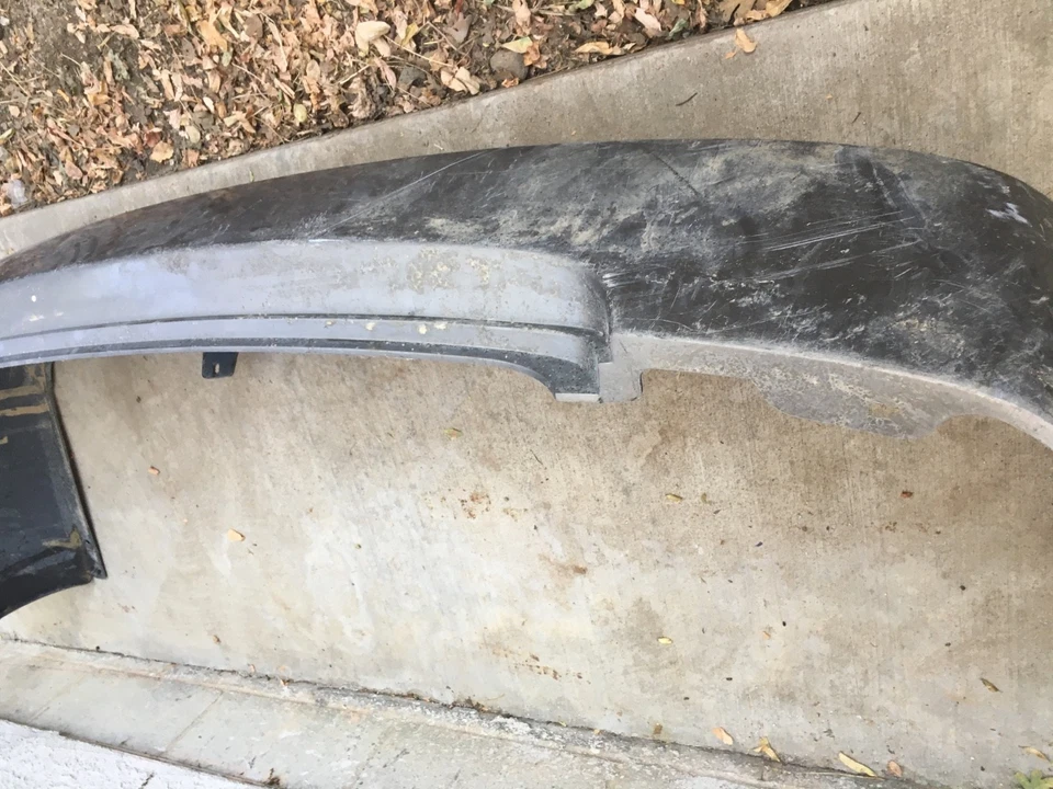 2002-2006 Nissan Altima Front Bumper Grey OEM - Image 4 of 4